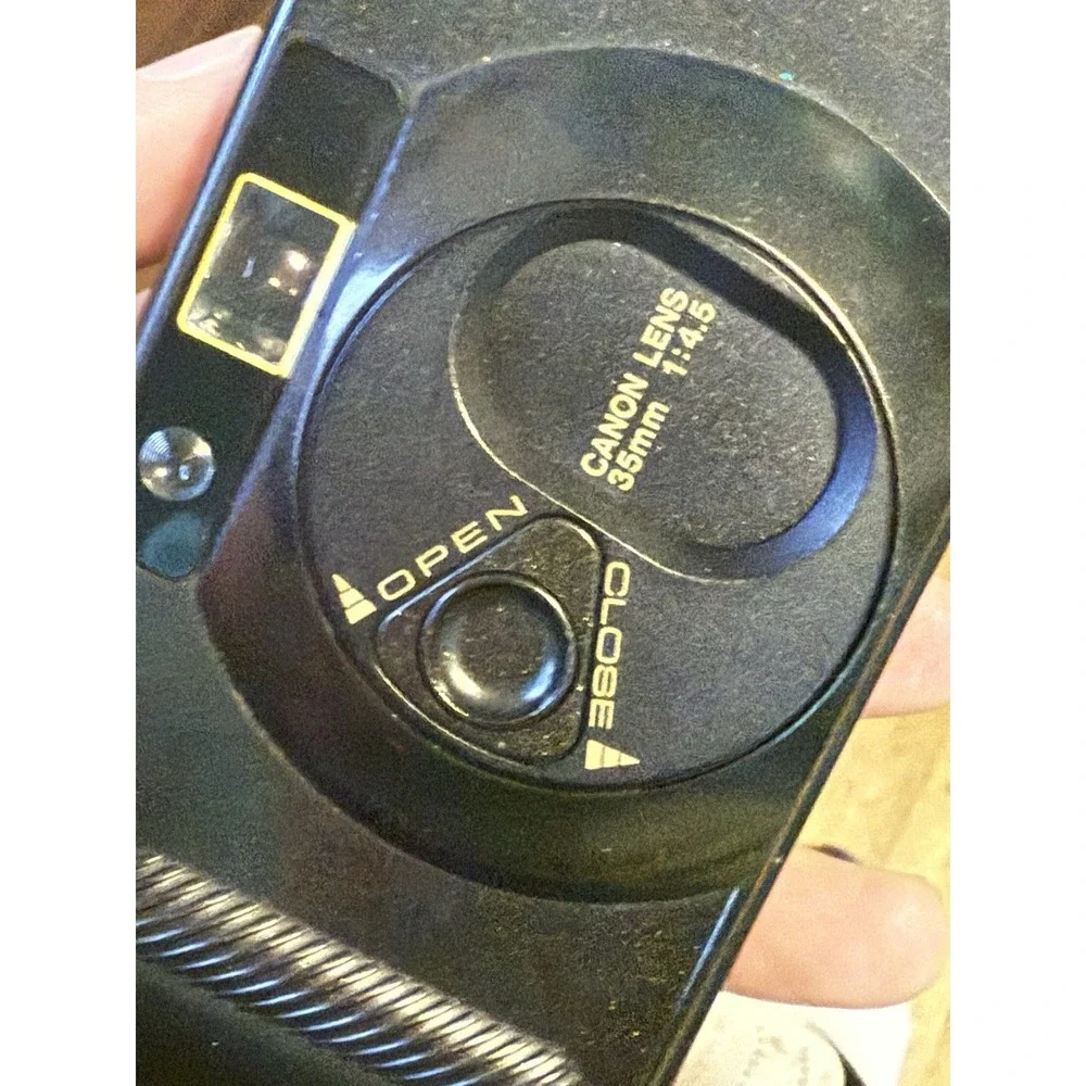 Canon Snappy S 35mm Film Camera *Automatic Point + Shoot , Works